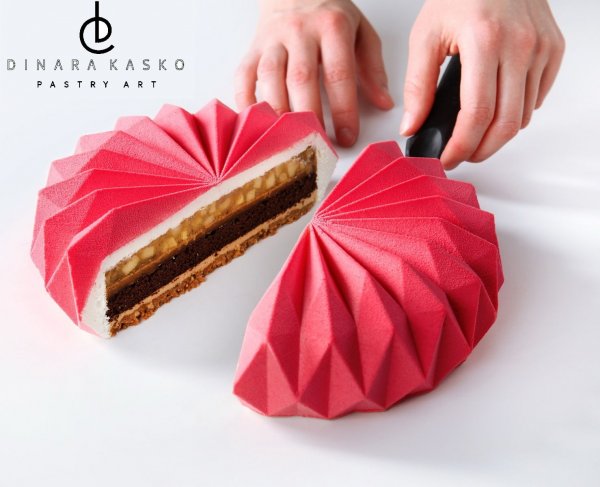 Силиконовая форма Origami Cake by Dinara Kasko (190мм,h60мм,1100мл)
