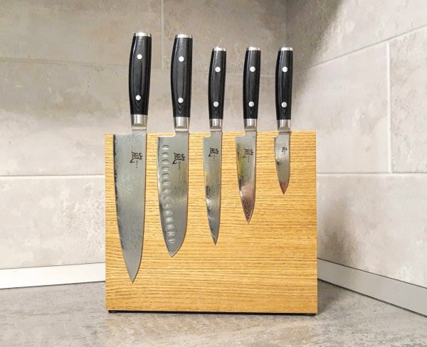 Набір з 5 ножів Yaxell Ran з магнітним утримувачем YR-52824 