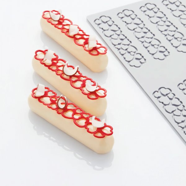 Силіконова форма "декор серця" Pavoni Hearts3 PR009 (120x27мм,h2мм,10шт)