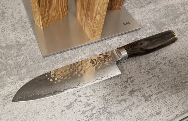 Нож KAI Shun Premier Tim Malzer TDM-1702 Сантоку, 18см