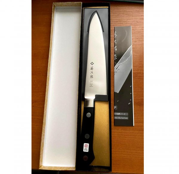 Нож Поварской Шеф Tojiro DP F-807, 18см 