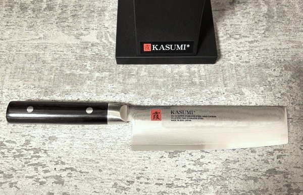 Нож Накири Kasumi Damascus 84017, 180мм