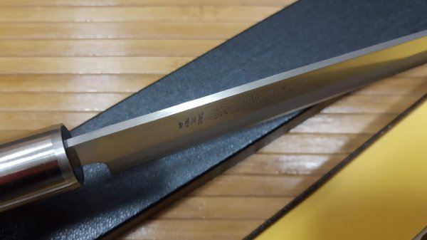 Японський ніж Янагіба J24027, 27см 