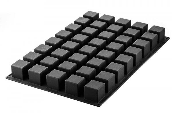Силиконовая форма "куб" Silikomart SQ 081/YL (50х50мм,h50мм,122мл)