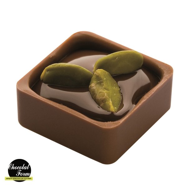 Форма для шоколаду "коробка" Chocolate World 0205 CF (27x27мм,h12мм,9гр)