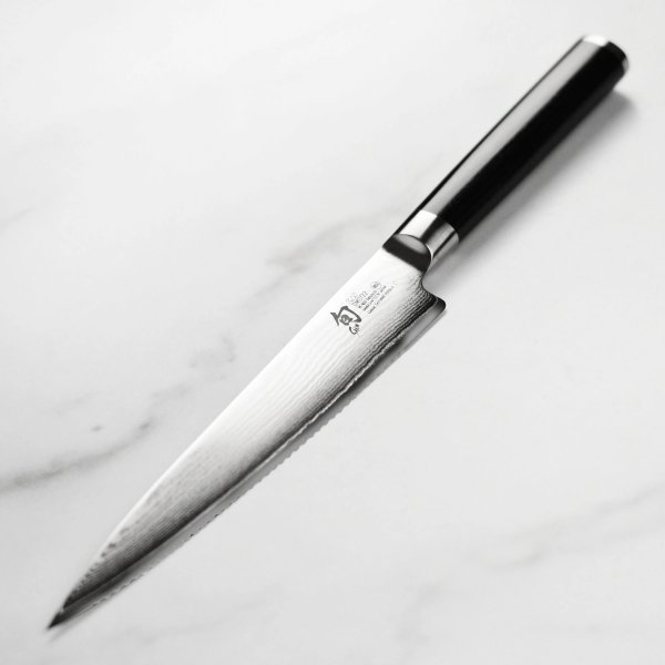 Нож KAI SHUN CLASSIC DM-0722 для томатов, 150мм
