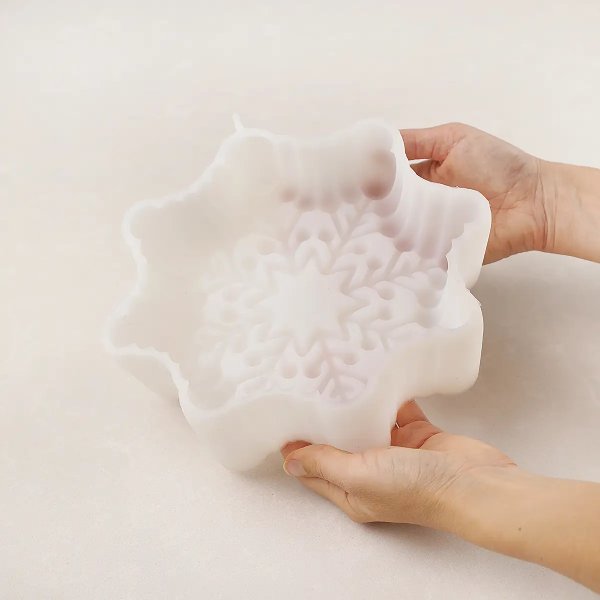 Силіконова форма "сніжинка" Snowflake by Dinara Kasko (d200мм,h65мм,1300мл)