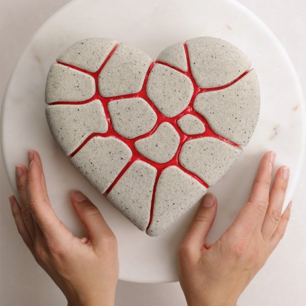 Силіконова форма Kintsugi Heart by Dinara Kasko (205x175мм,h55мм,1200мл)