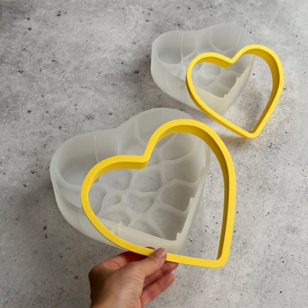 Силіконова форма Kintsugi Heart by Dinara Kasko (205x175мм,h55мм,1200мл)