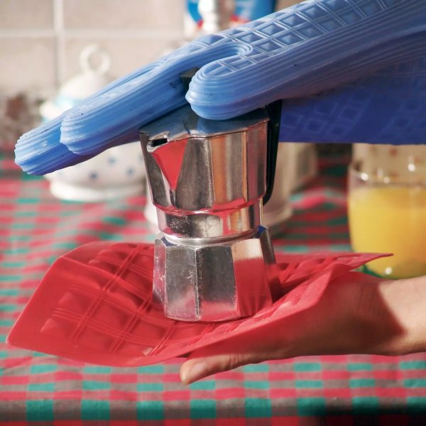 Рукавичка силіконова червона Silikomart ACC073/CH Mister Hot (274х167мм,h20мм)