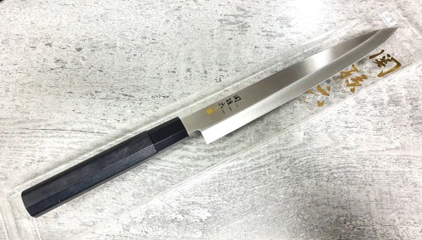 Ніж KAI Seki Magoroku Kinju AK-1105 Янагіба, 21см 