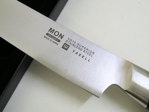 Нож универсальный Yaxell Mon 36302, 120мм