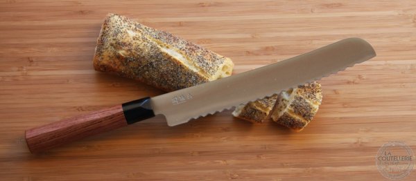 Нож KAI Seki Magoroku Red Wood MGR-0225B хлебный, 22.5см